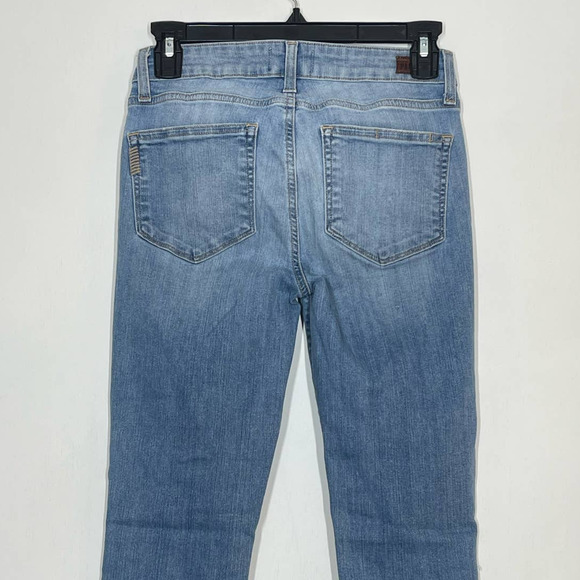 Paige Kylie Crop Cuffed Light Wash Jeans Women’s Size 27 Distressed - Picture 5 of 9